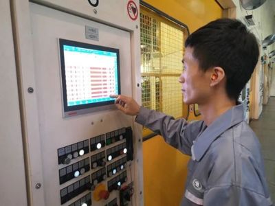 曾创造大众全球纪录,学徒起步的90后如今已是全国劳模